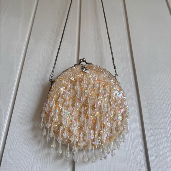 Vintage Handbags - Vintage Beaded Cream Purse
